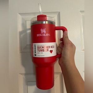 Red Target Edition Stanley 40oz